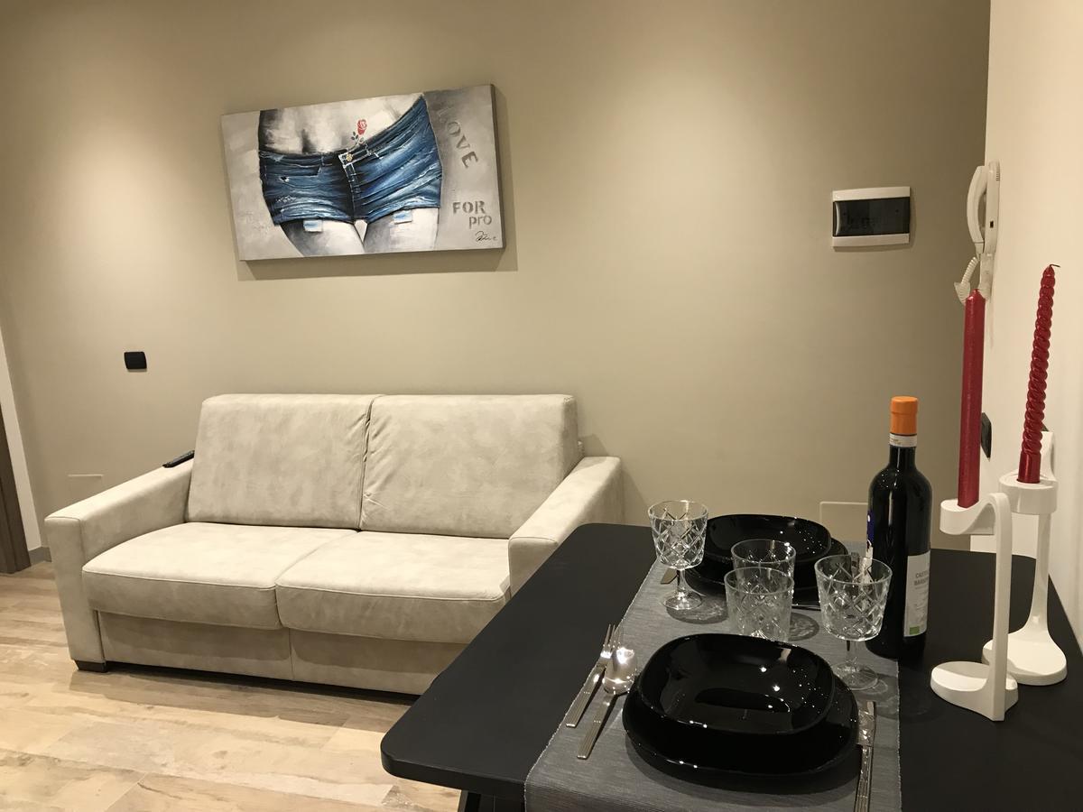 Sforza Apartment Near Duomo Mediolan Zewnętrze zdjęcie
